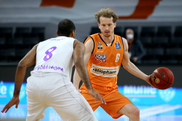 冰冷的情况 冰冷的情况